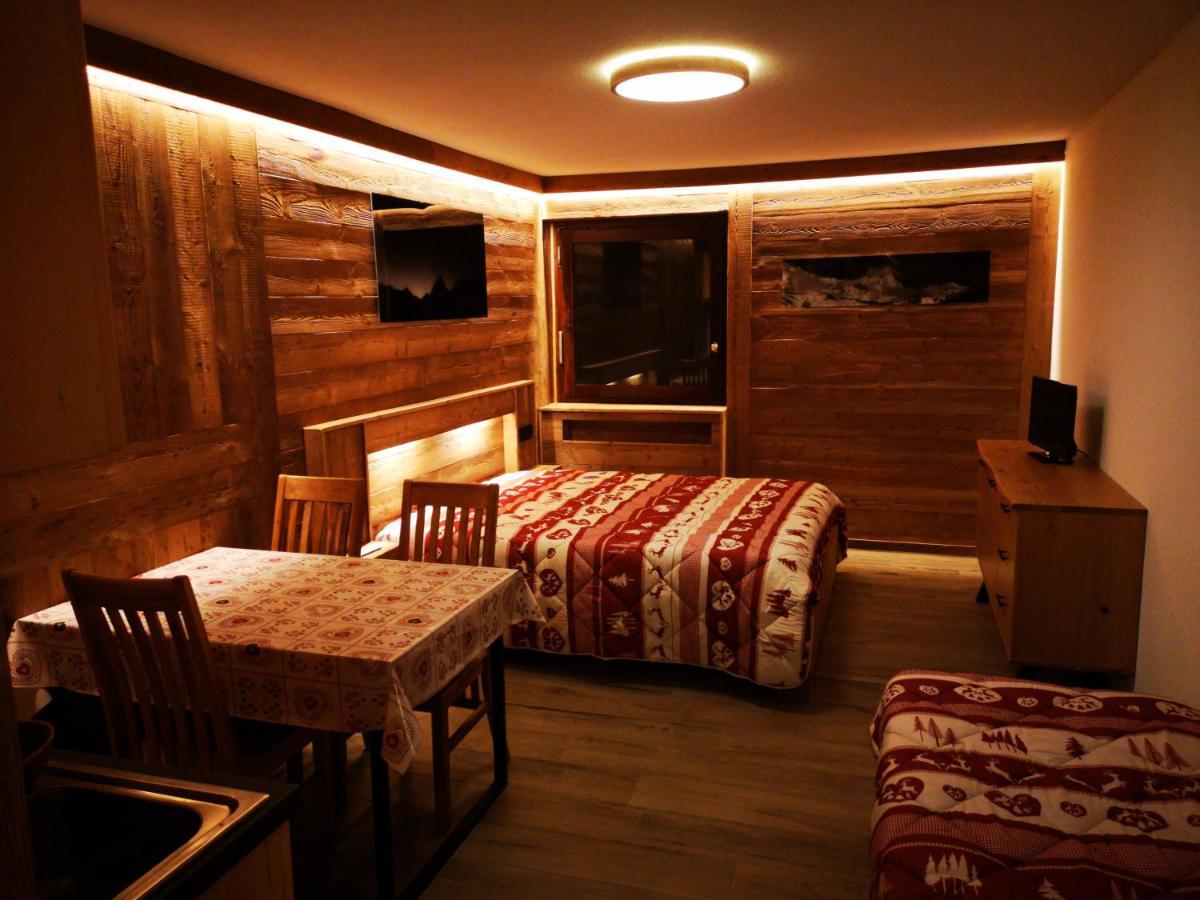 بيريوِل تْشيرفينيا Residence Petit Tibet المظهر الخارجي الصورة