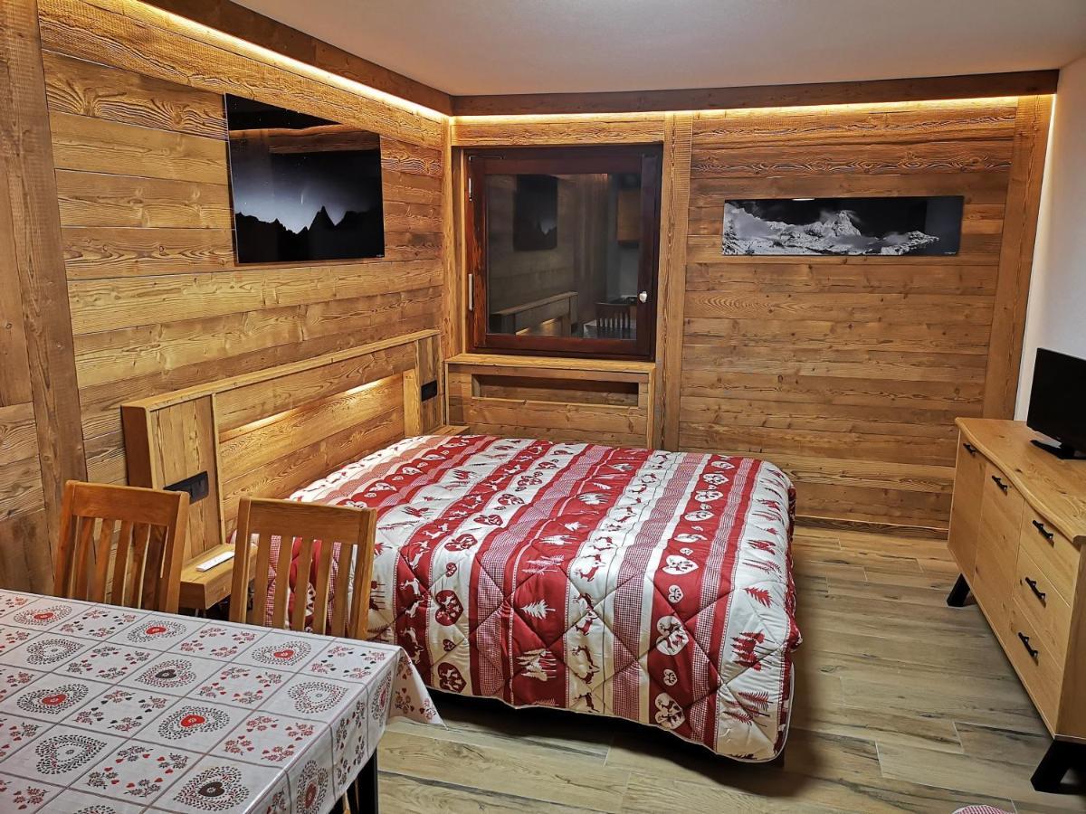 بيريوِل تْشيرفينيا Residence Petit Tibet المظهر الخارجي الصورة