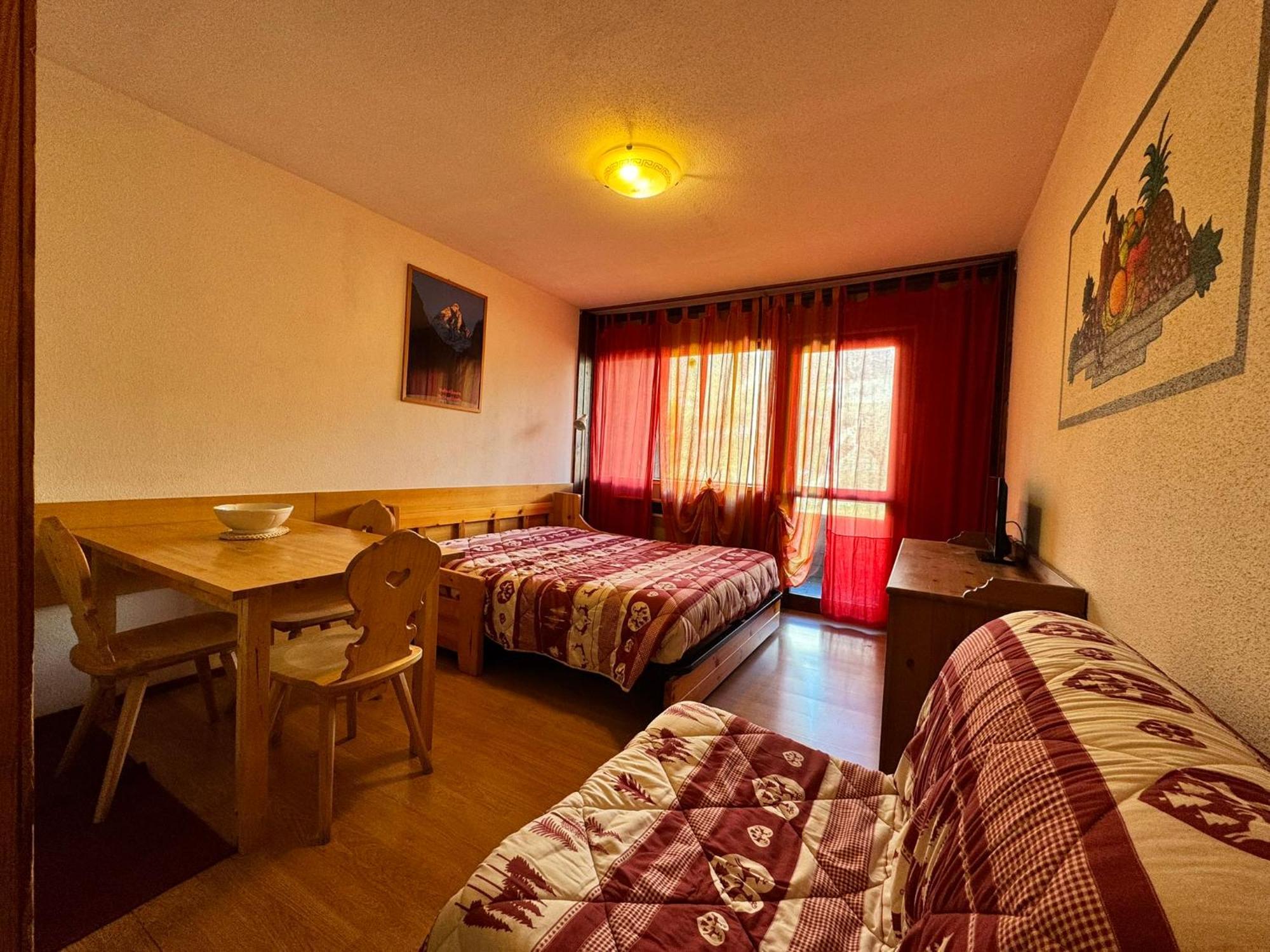 بيريوِل تْشيرفينيا Residence Petit Tibet المظهر الخارجي الصورة