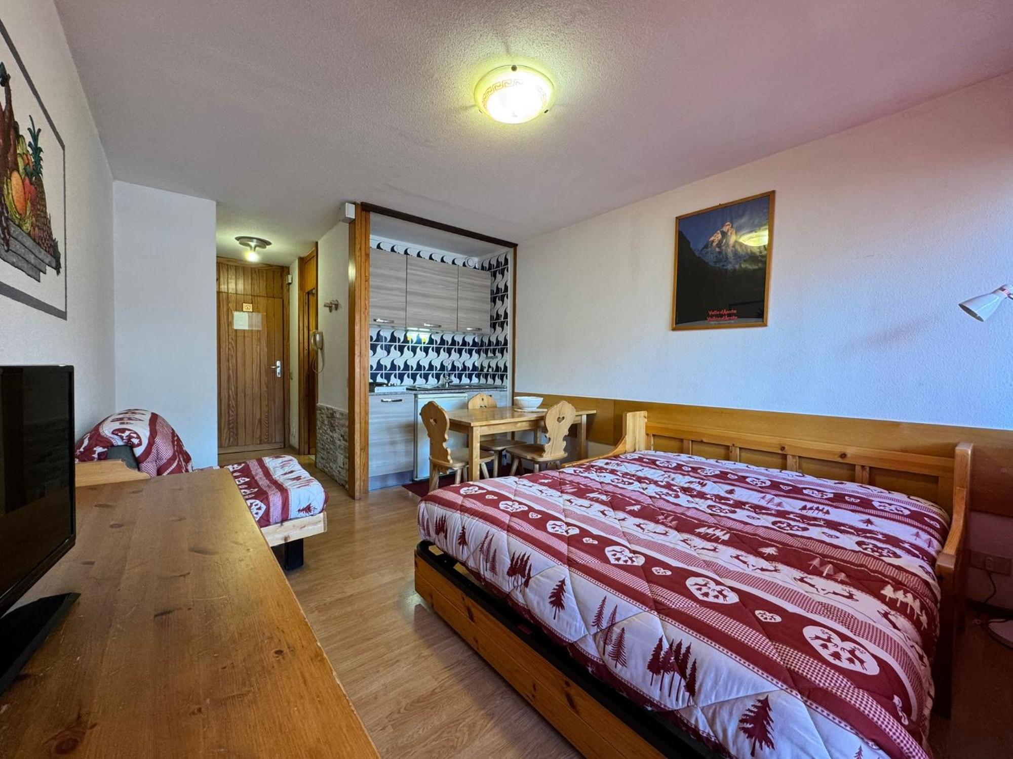 بيريوِل تْشيرفينيا Residence Petit Tibet المظهر الخارجي الصورة