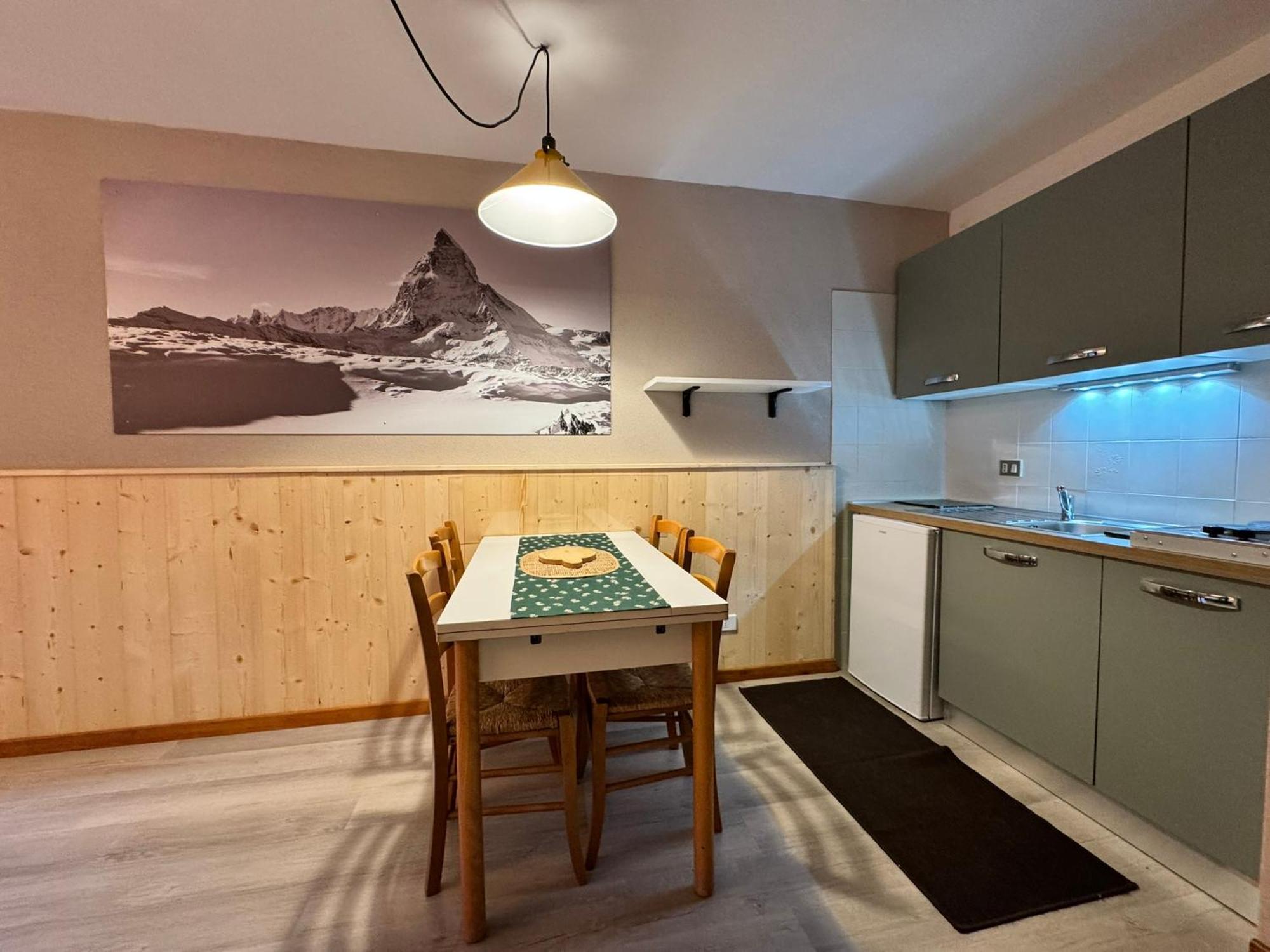 بيريوِل تْشيرفينيا Residence Petit Tibet المظهر الخارجي الصورة