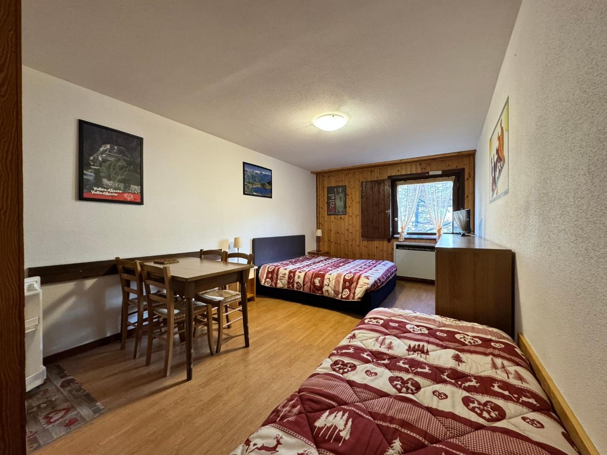 بيريوِل تْشيرفينيا Residence Petit Tibet المظهر الخارجي الصورة
